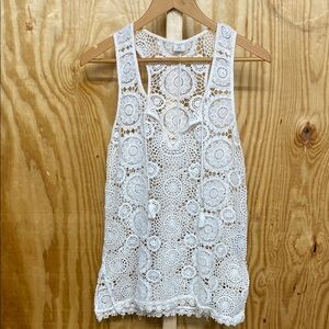 Abercrombie & Fitch size XS/S White Crochet Sleeveless swimsuit cover